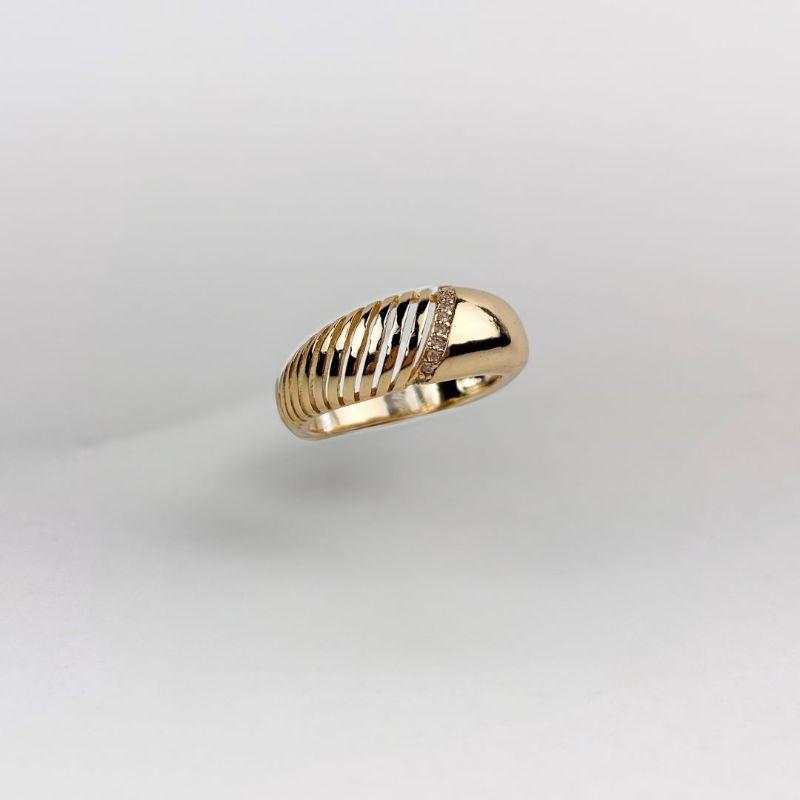 Anel Onda de Ouro Cravejado em Zircônias Folheado a Ouro 18k