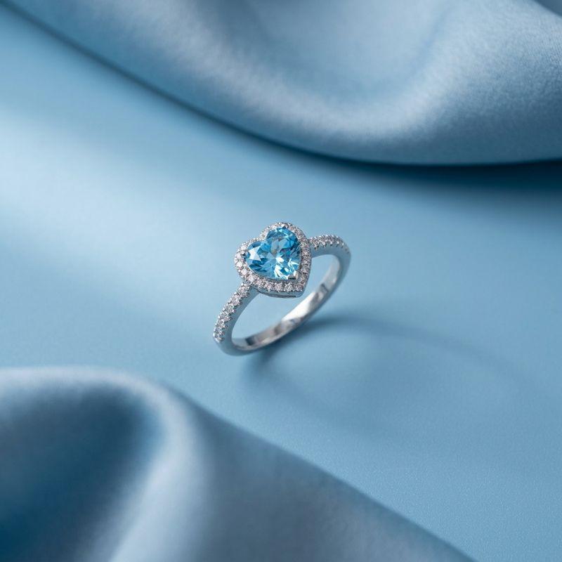 Anel Princesa Coração Cor Turquesa Cravejado em Zircônias Folehado a Ouro 18K